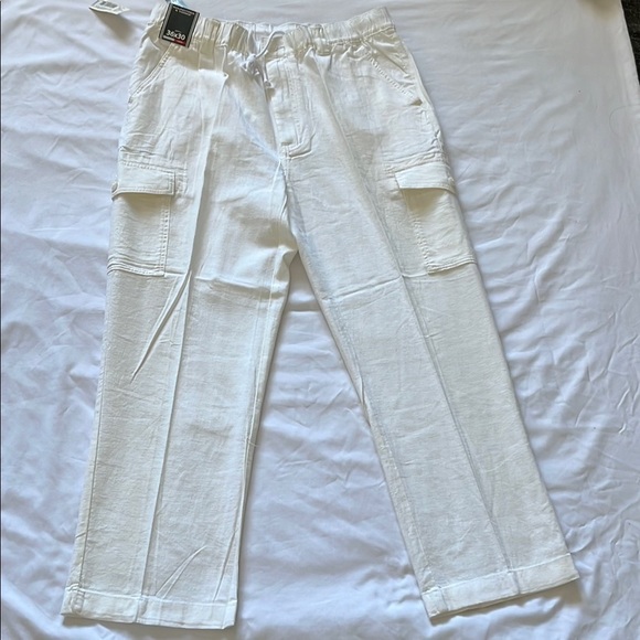 Roundtree & Yorke Other - Roundtree & Yorke White Cargo Pants Utility Style